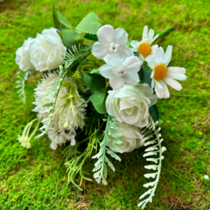 5-Head Brushed-Ball Mini Rose (White)