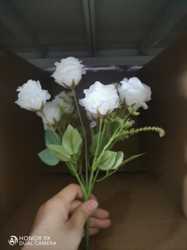 Artificial 7-Head Rose Mini Bundle (White)