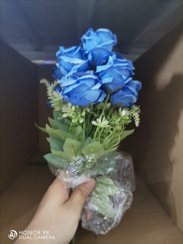 Artificial 7-Head Rose Mini Bundle (Blue)