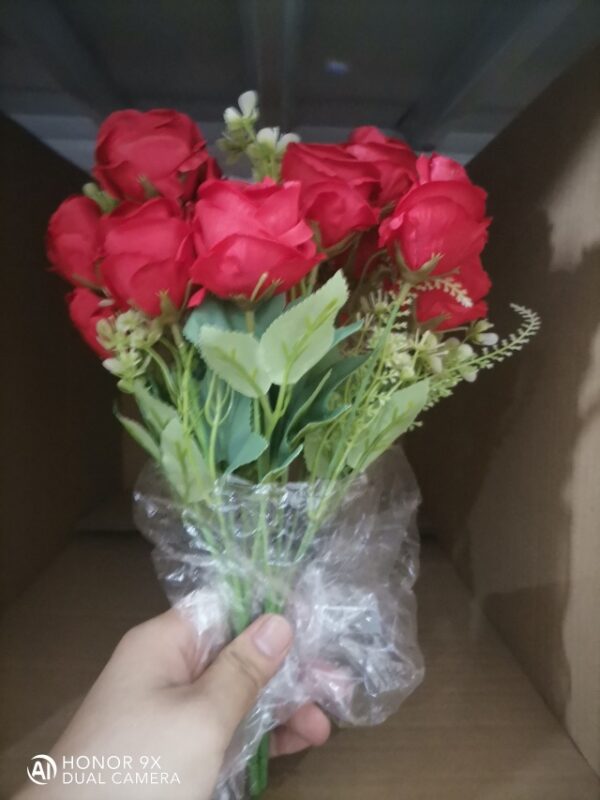 Artificial 7-Head Rose Mini Bundle (Red)