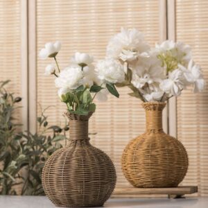 Round Belly Rattan Vase with White Peonies, Handwoven Wicker Sphere Vase for Rustic Wedding and Home Decor, Wholesale